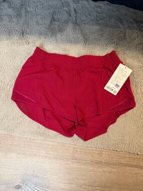 lululemon athletica Women's Hottie Hots High Rise 2.5” Berry Rumble